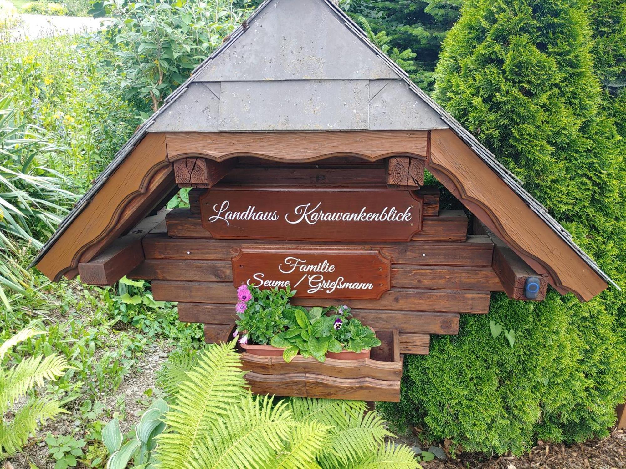 Landhaus Karawankenblick Himmelberg Exterior photo